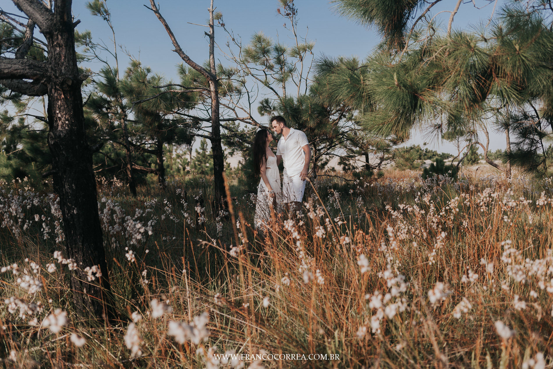 Foto Ensaio Pré Wedding na Praia - Jéssika e Luis Foto Ensaio Pré Wedding na Praia - Jéssika e Luis - Imagem 44