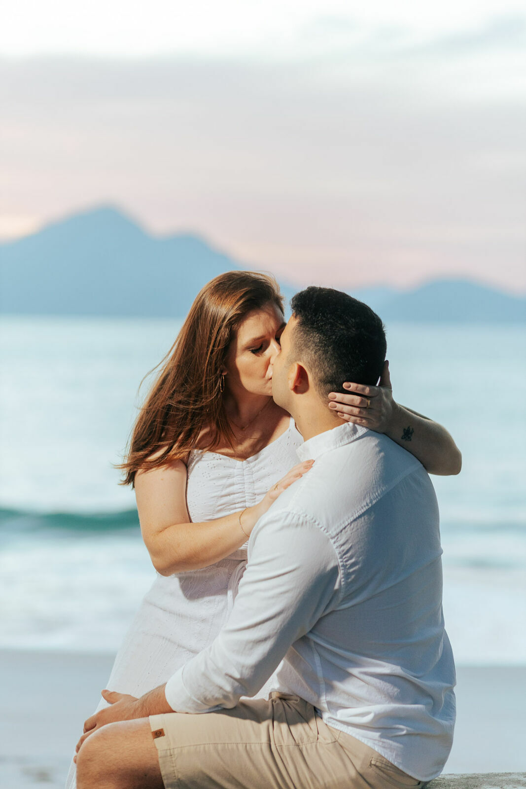 Foto Ensaio Pré Wedding Rio De Janeiro ao Nascer do Sol - Priscila e Victor Foto Ensaio Pré Wedding Rio De Janeiro ao Nascer do Sol - Priscila e Victor - Imagem 10