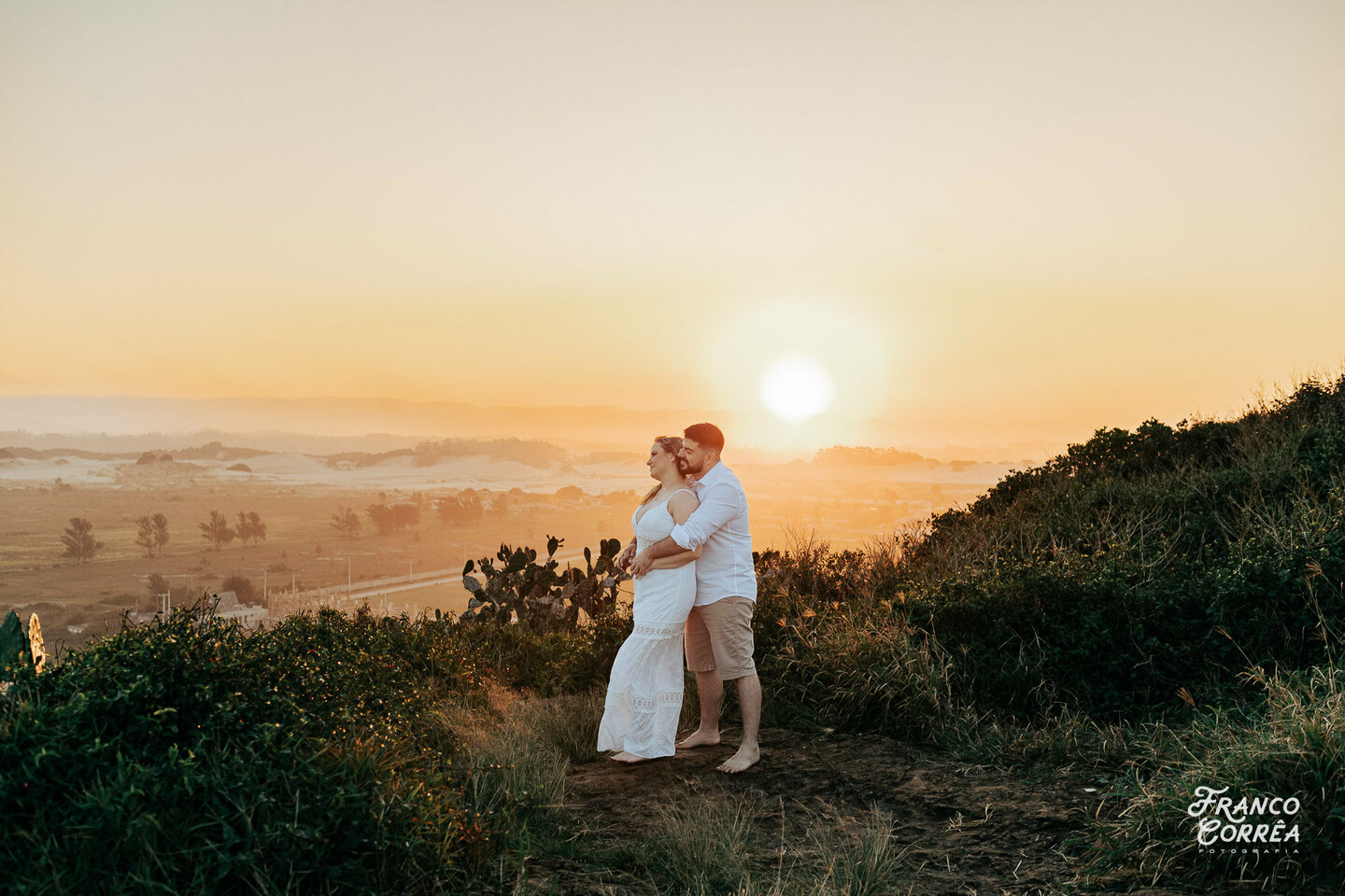 Ensaio Pré Wedding Torres ao Pôr do Sol - Fran e Cristian